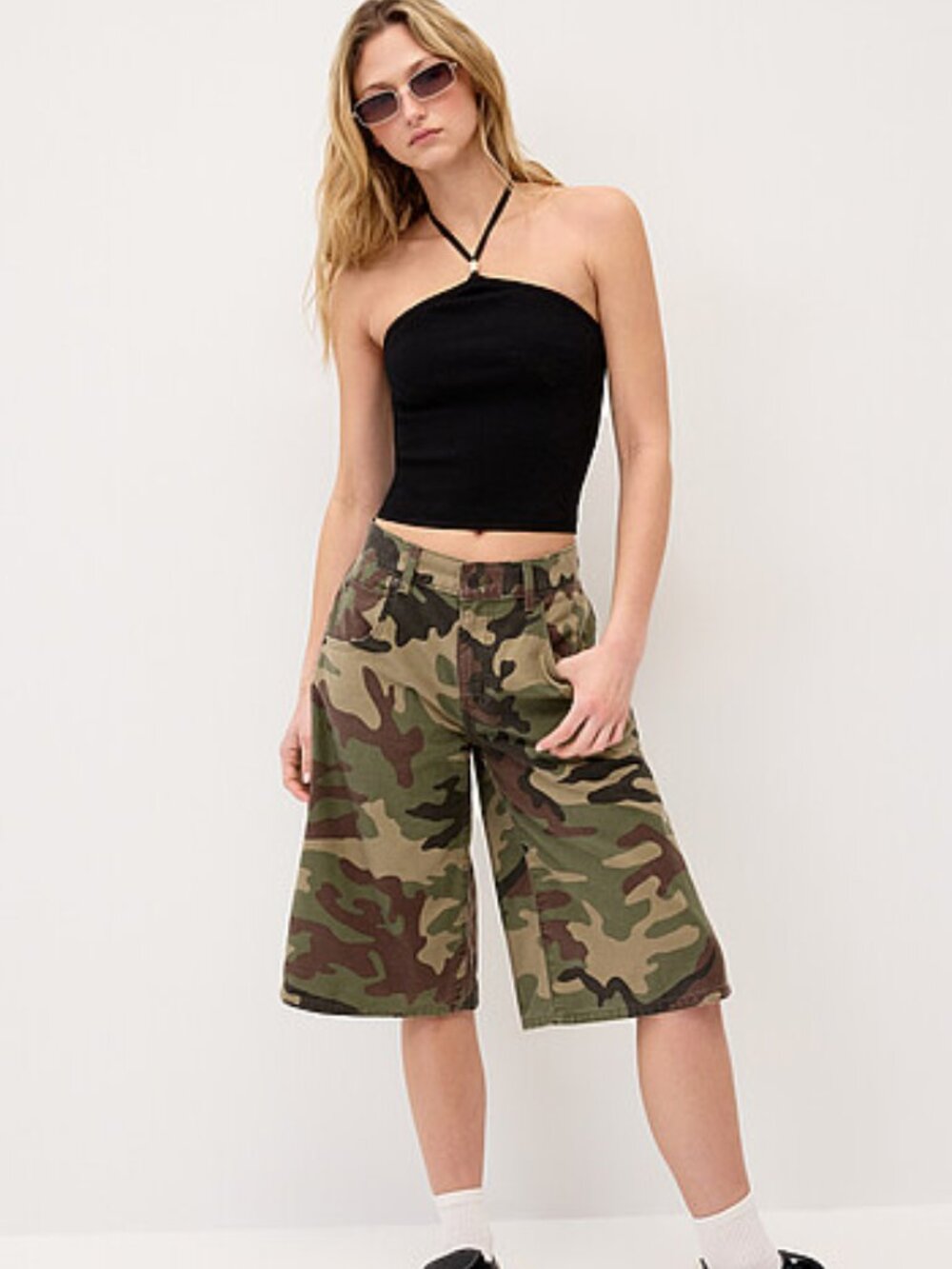 Levi's Super Baggy Jort - NEW